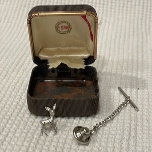 Vintage Hickok Silver Tone Doe Tie Tack